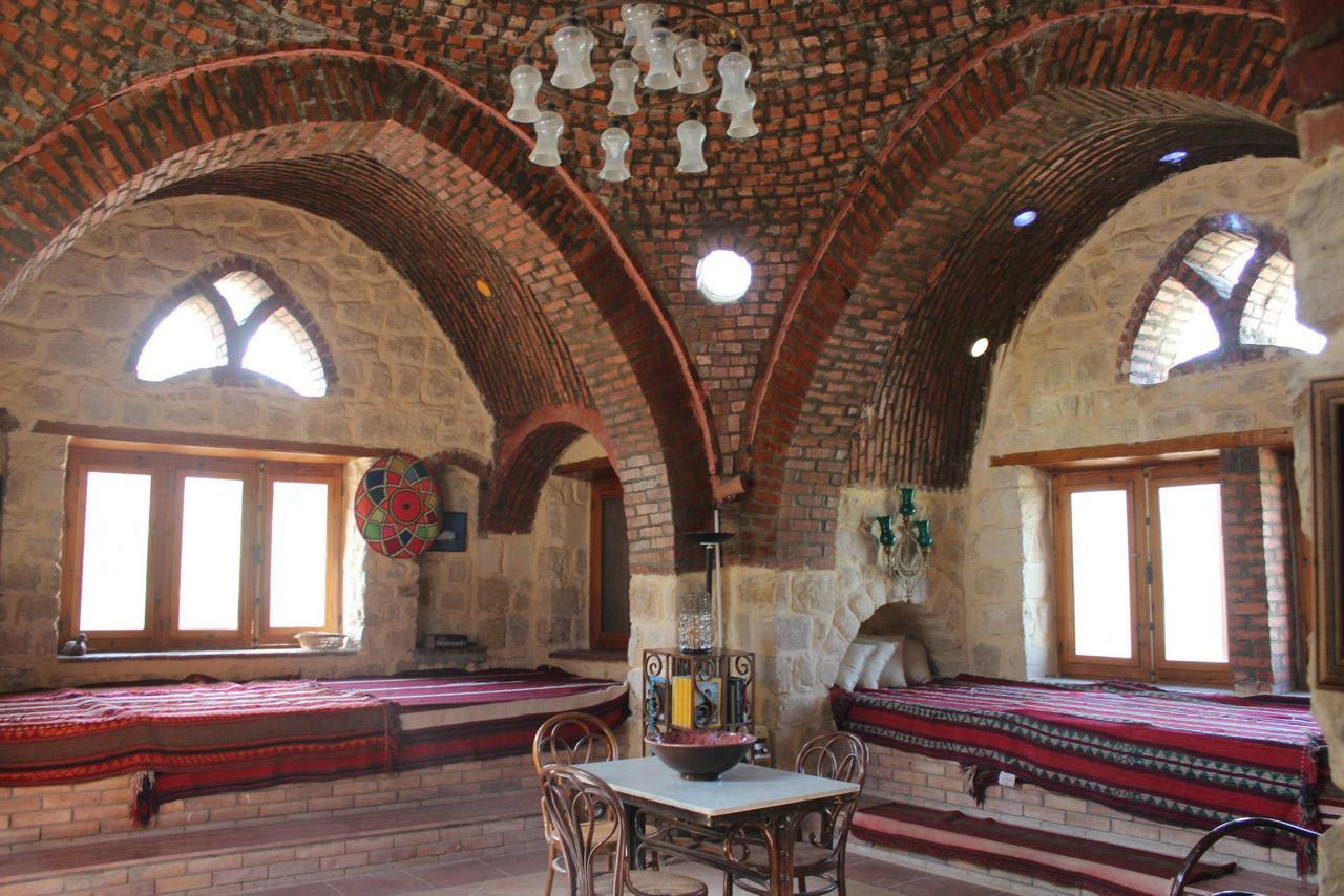 Kom El Dikka Agri Lodge ‘Izbat an Nāmūs Kültér fotó